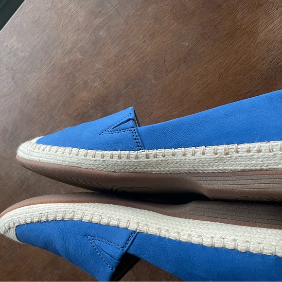 Dansko Blue Espadrille Flats with White Trim NWOT - Picture 6 of 8